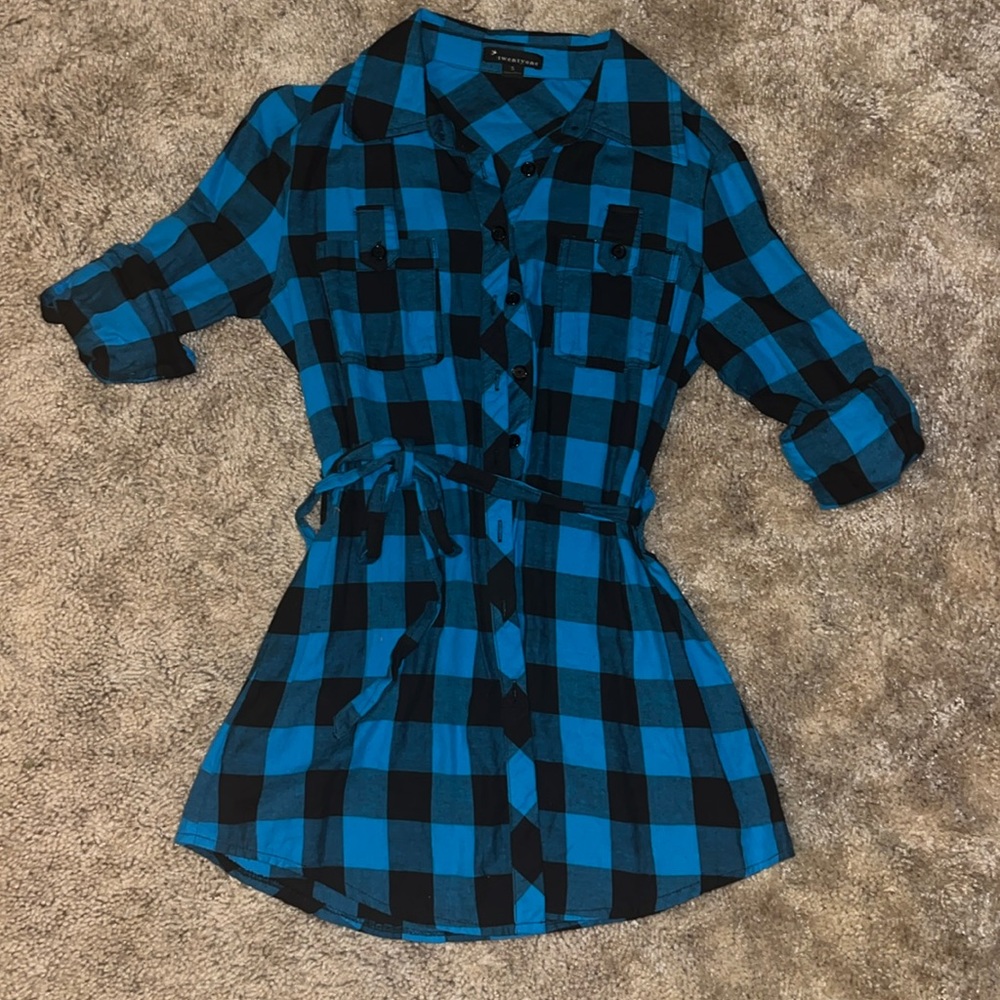 Black & blue checkered button up tunic with belt